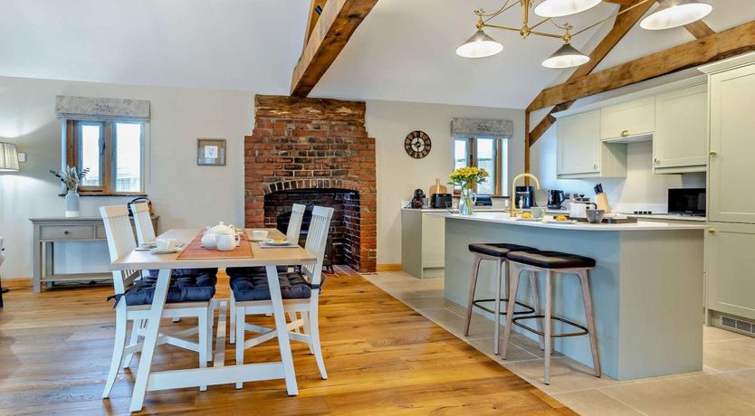 Photo of 1 Bed in Pencombe