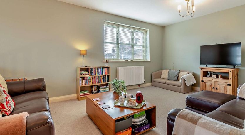 Photo of 2 Bed in Frampton on Severn