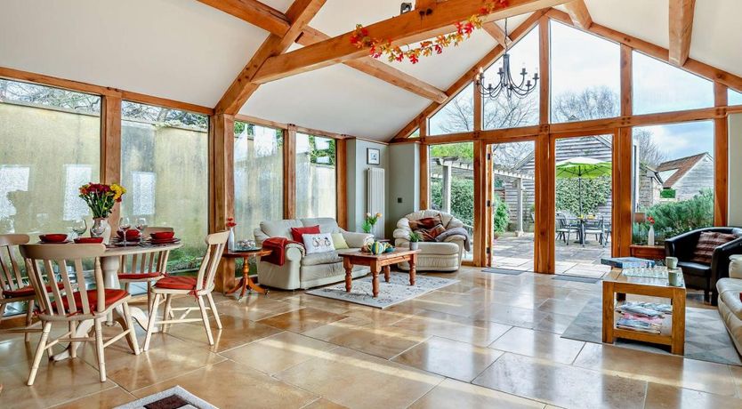 Photo of 2 Bed in Frampton on Severn