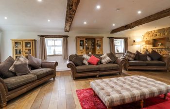 Roe Deer Country Retreat Holiday Home