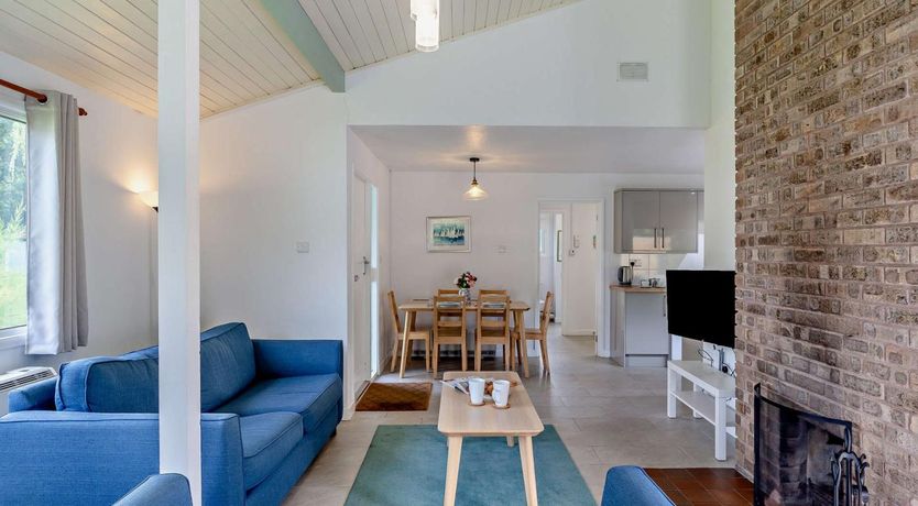 Photo of 2 Bed in Saltash