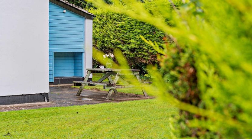 Photo of 2 Bed in Notter