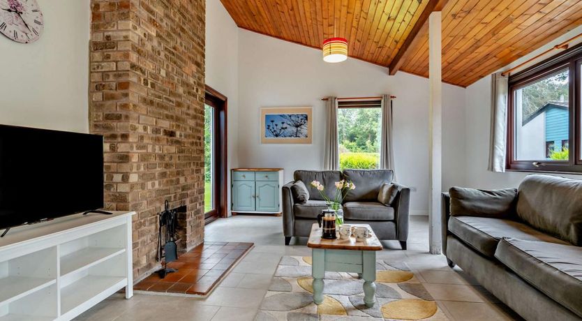 Photo of 2 Bed in Notter