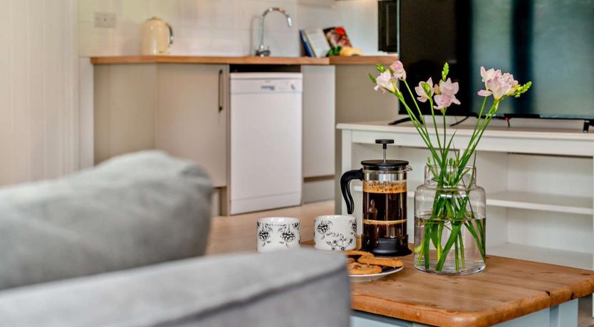 Photo of 2 Bed in Notter