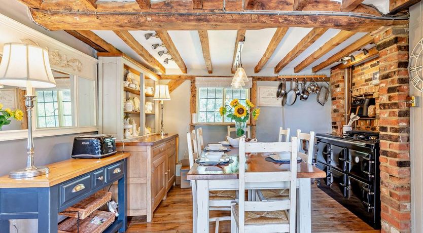 Photo of 3 Bed in Ludgershall