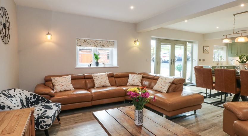 Photo of Small Lane Barn