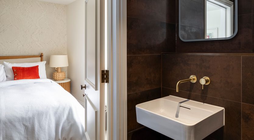 Photo of The Georgian Mayor