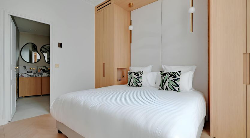 Photo of Haussmann Chic