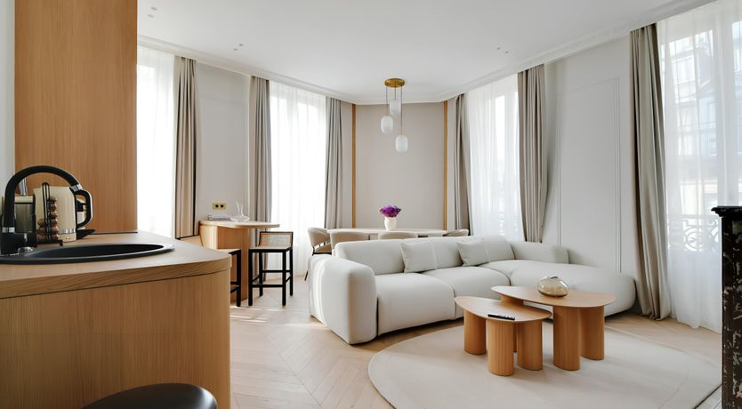 Photo of Haussmann Chic