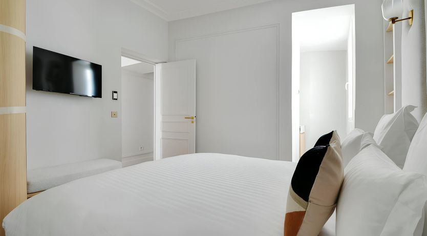 Photo of Haussmann Chic