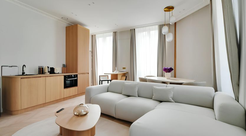 Photo of Haussmann Chic