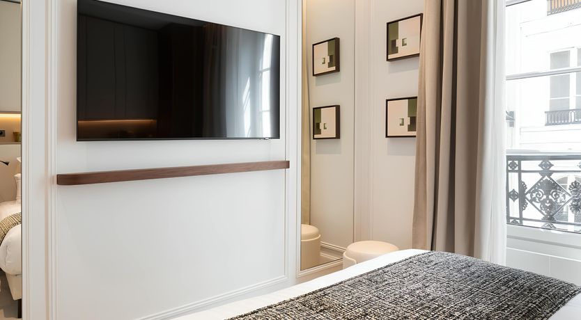 Photo of Haussmann Elegance