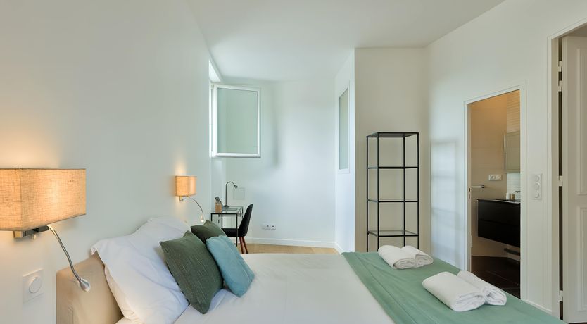 Photo of A Portrait of Paris