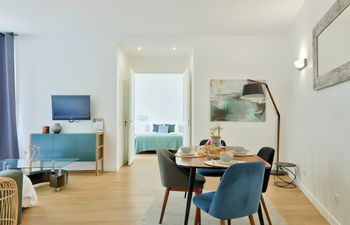 A Portrait of Paris Holiday Home