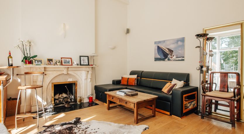 Photo of London Gossip