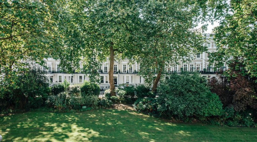 Photo of London Gossip