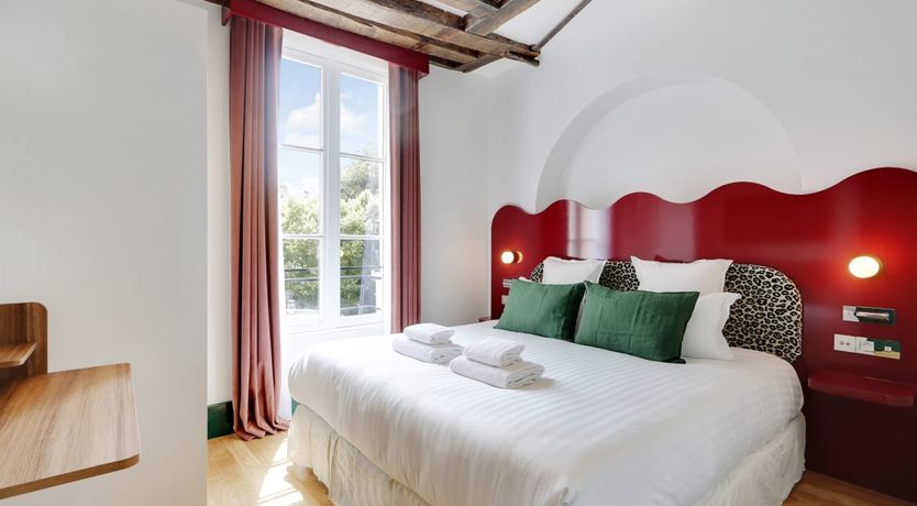 Photo of Colourful Curves