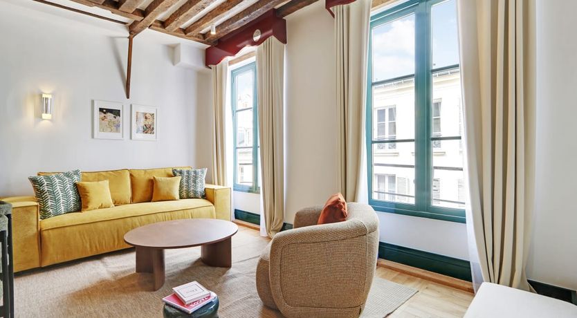 Photo of Colourful Curves