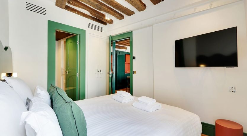 Photo of Colourful Curves