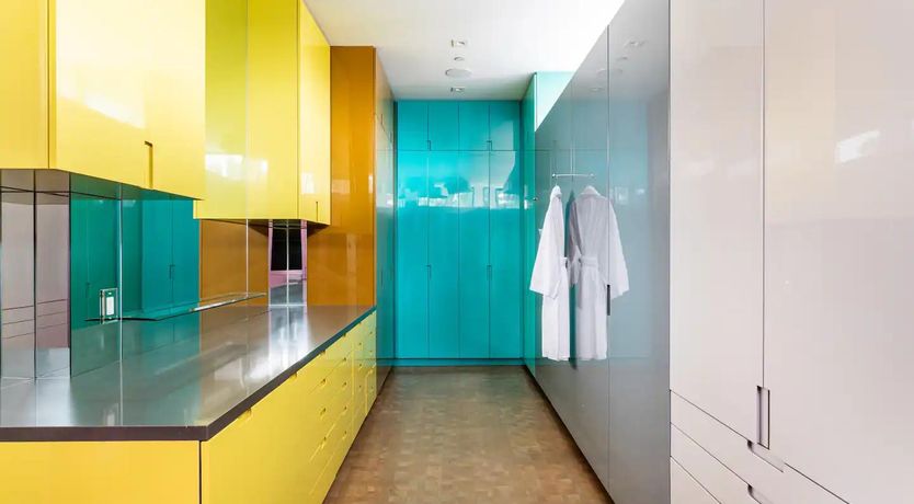 Photo of Beverly Buzz