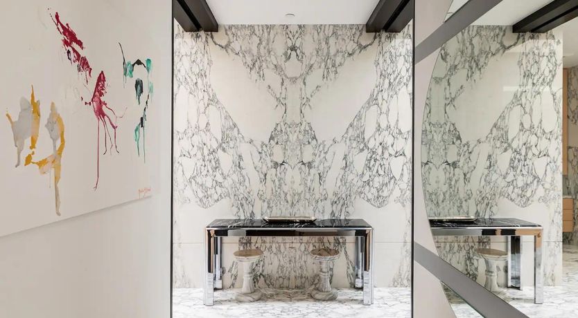 Photo of Beverly Buzz