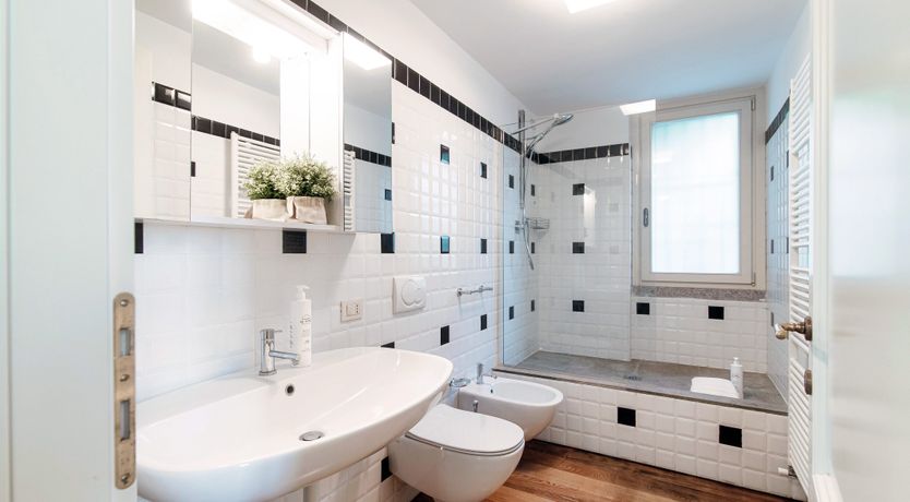 Photo of The Lake of Wonder