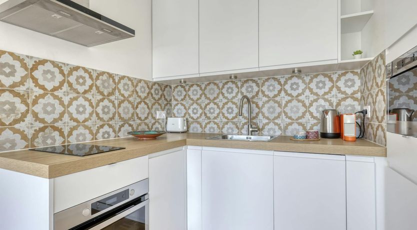 Photo of Parisian Appeal