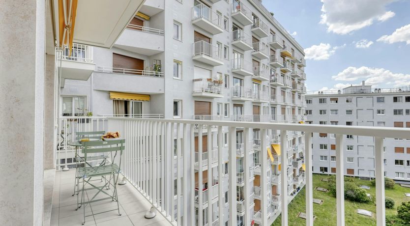 Photo of Parisian Appeal