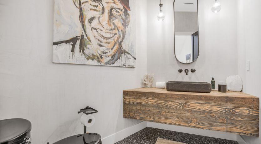 Photo of SoCal Spirit