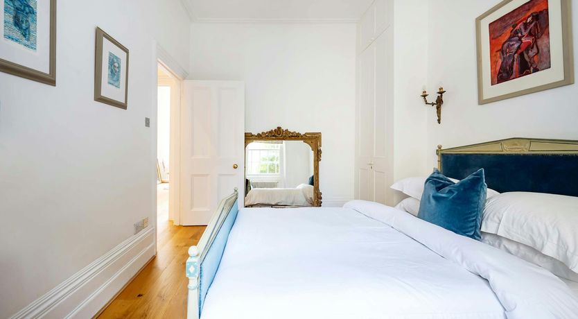 Photo of The Islington Rose