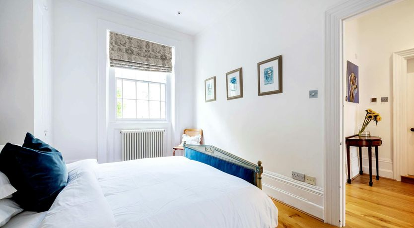 Photo of The Islington Rose