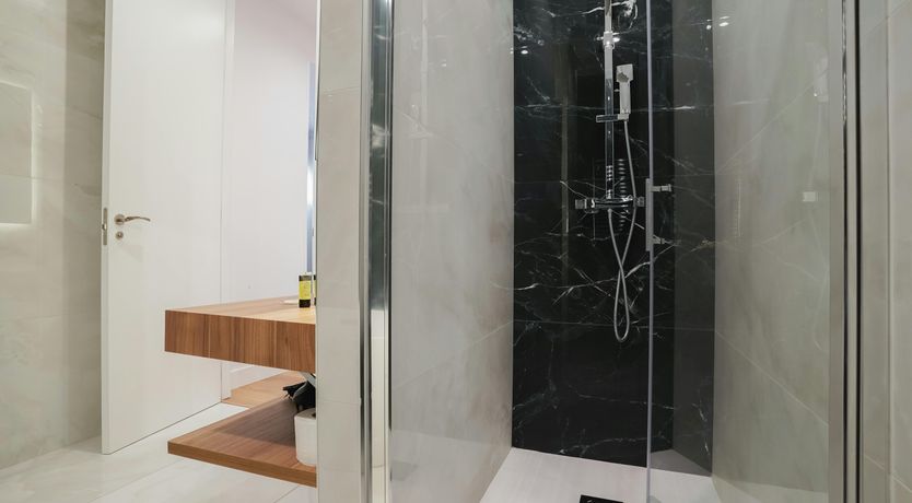 Photo of Royal Accents