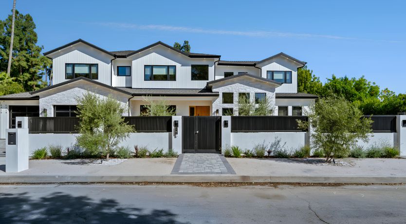 Photo of California Attitude