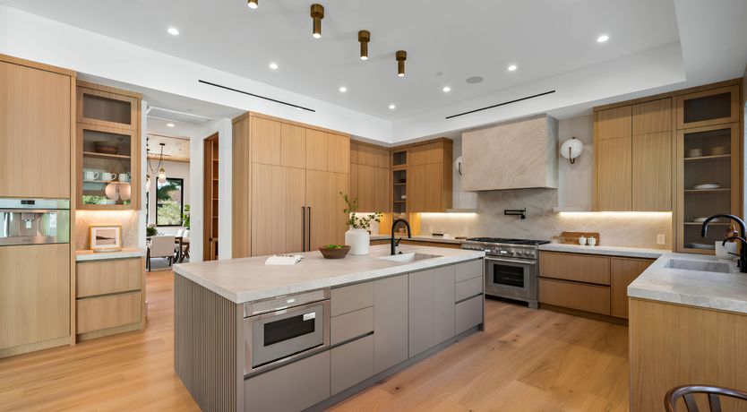 Photo of California Attitude