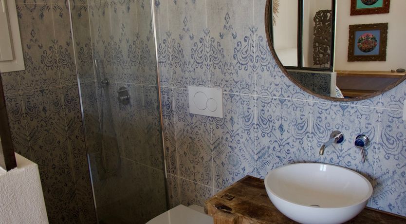 Photo of The Octopus