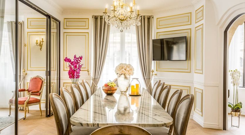 Photo of City of Louvre