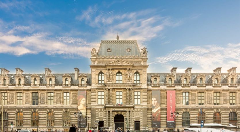 Photo of City of Louvre