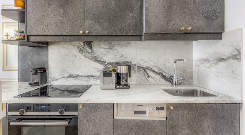 Photo of City of Louvre