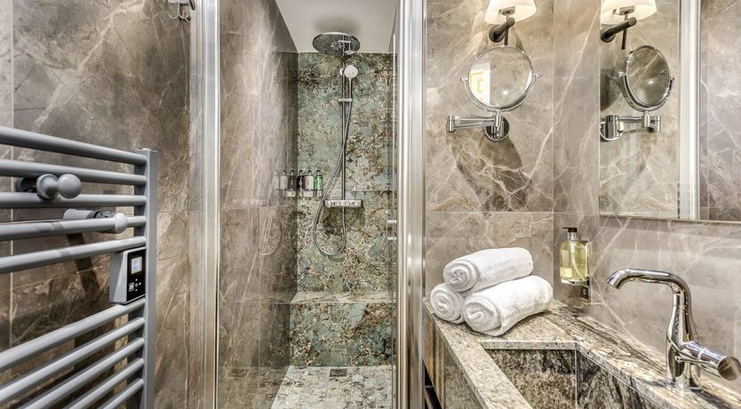 Photo of City of Louvre