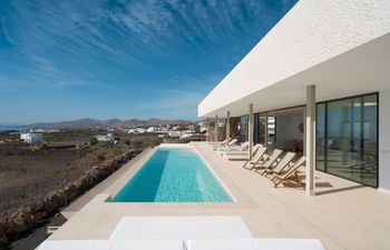 With Love From Lanzarote Holiday Home