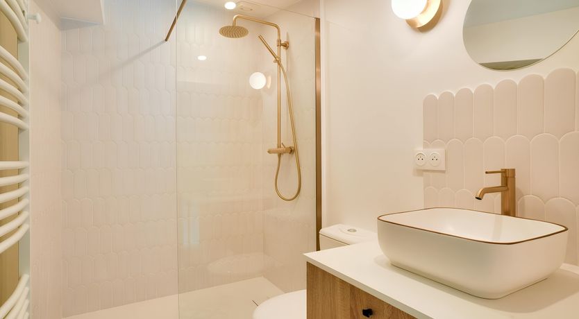 Photo of La Belle Parisienne