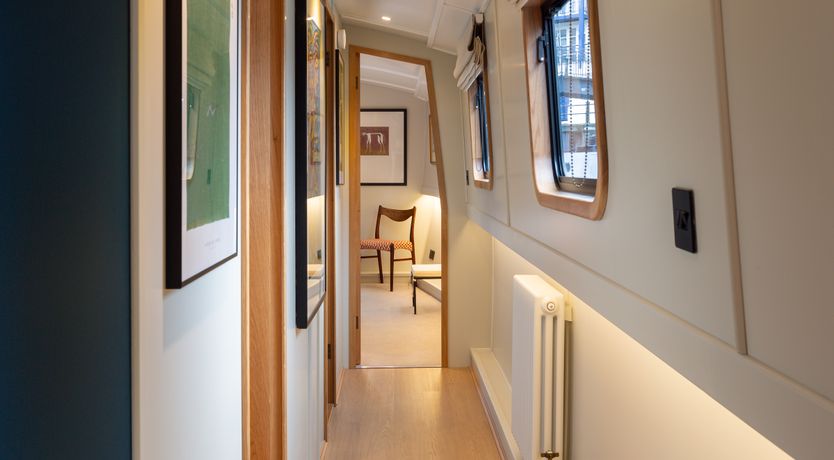 Photo of Time on the Thames