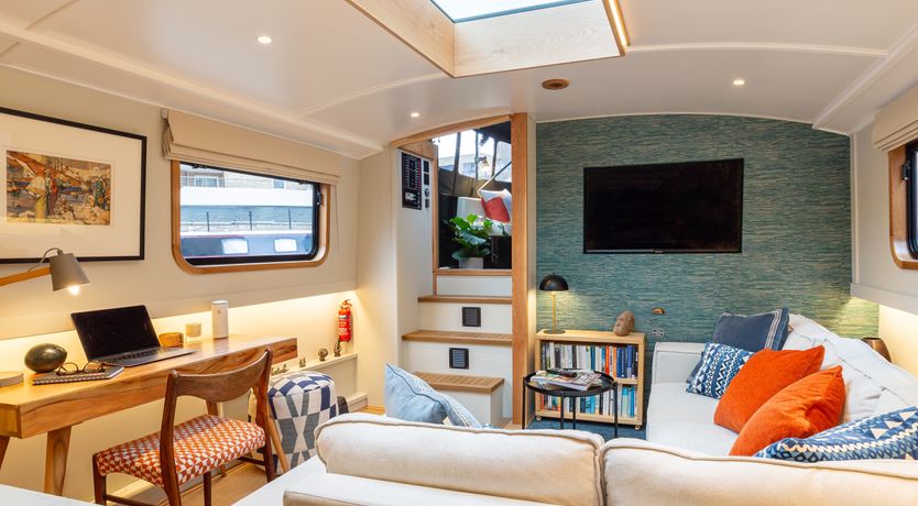 Photo of Time on the Thames