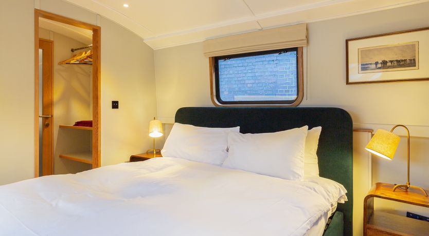 Photo of Time on the Thames