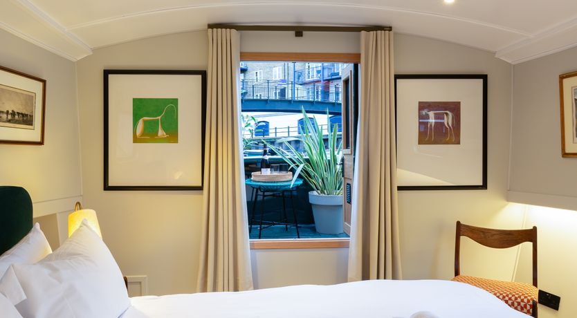 Photo of Time on the Thames