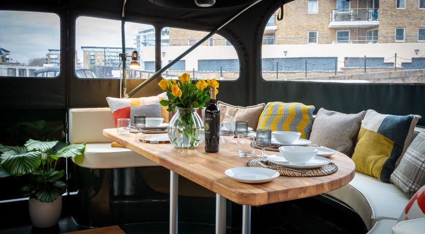 Photo of Time on the Thames