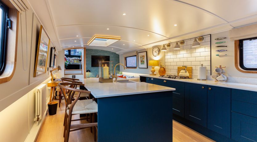 Photo of Time on the Thames