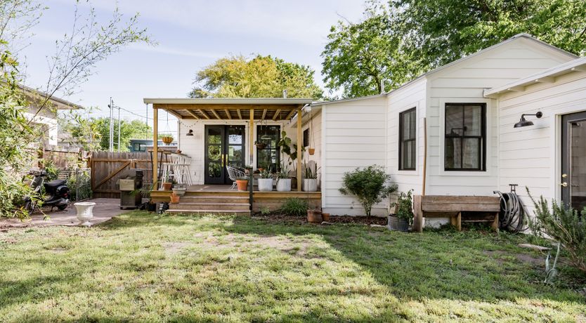 Photo of Easy Austin