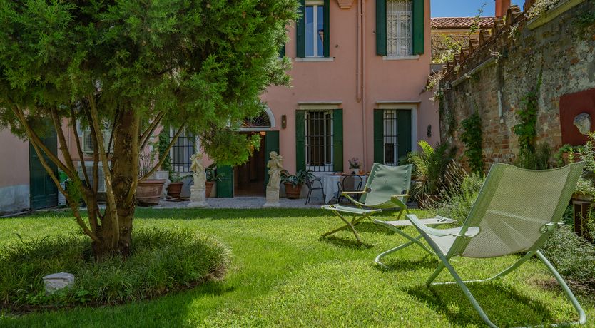 Photo of Pastel Palazzo