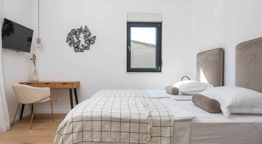 Photo of Mountain View Delight